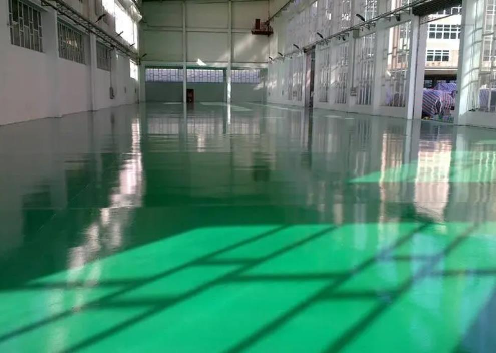 我司临港透水路面项目施工现场
