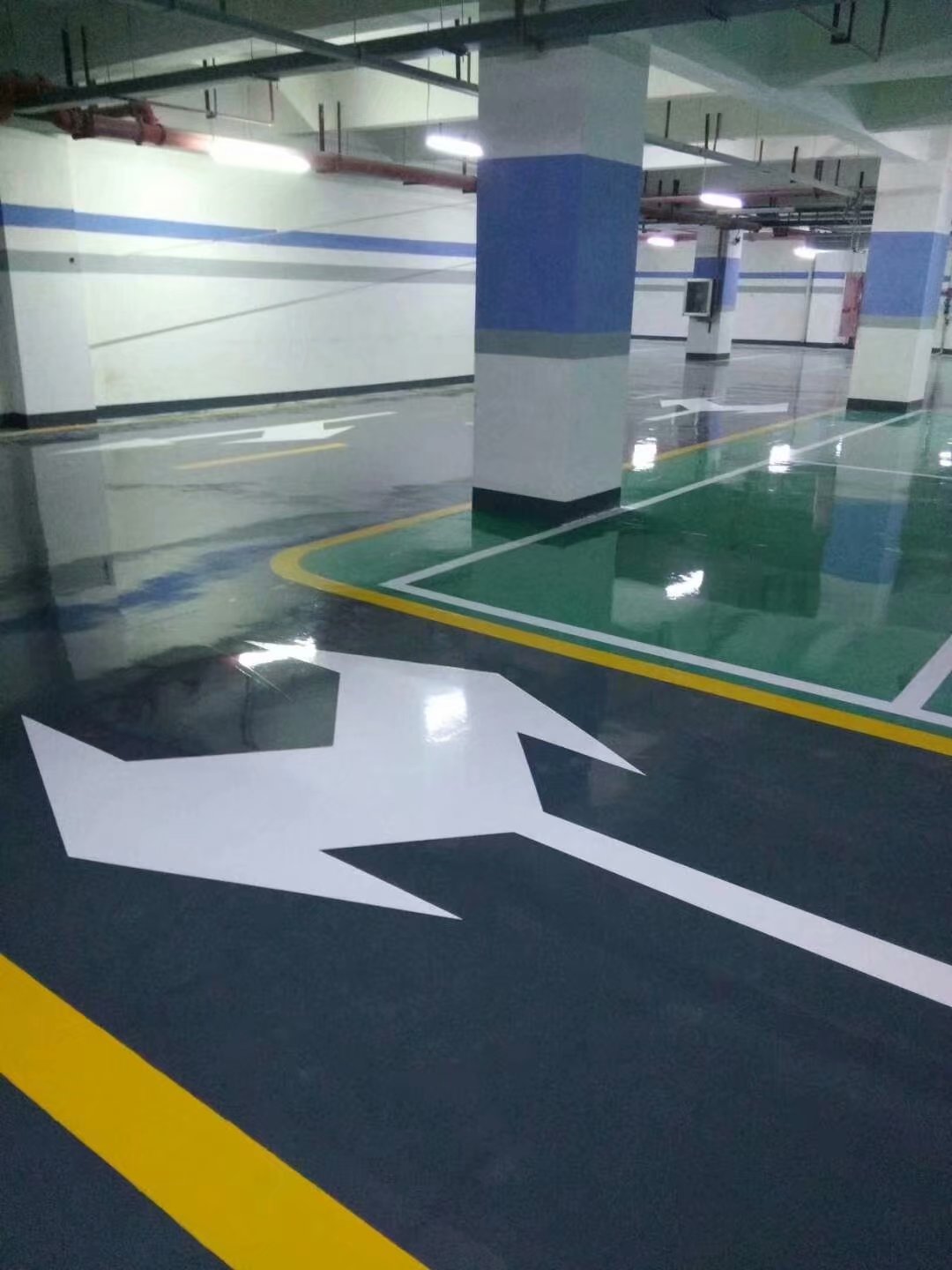 地坪施工小技巧_博歌建材上海环氧地坪