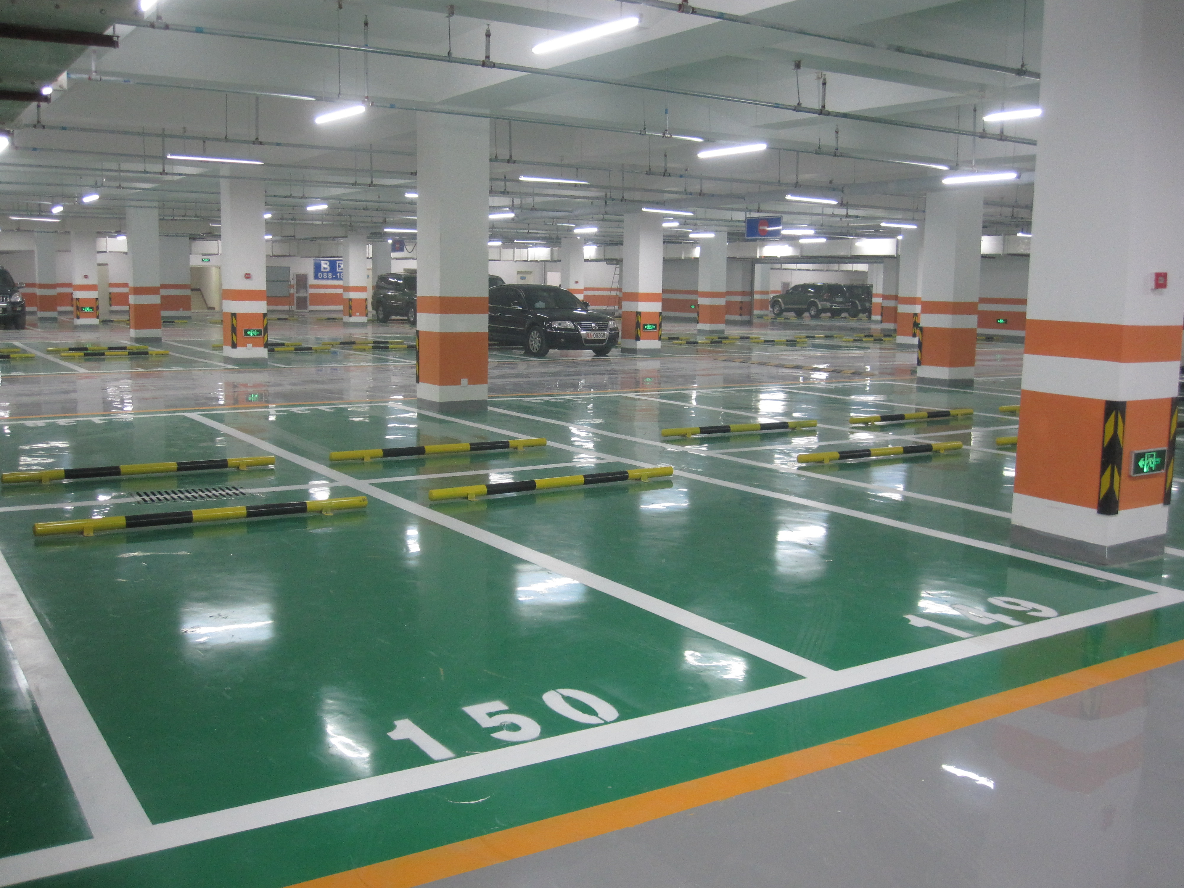 什么是环氧地坪以及施工工艺流程(图1)