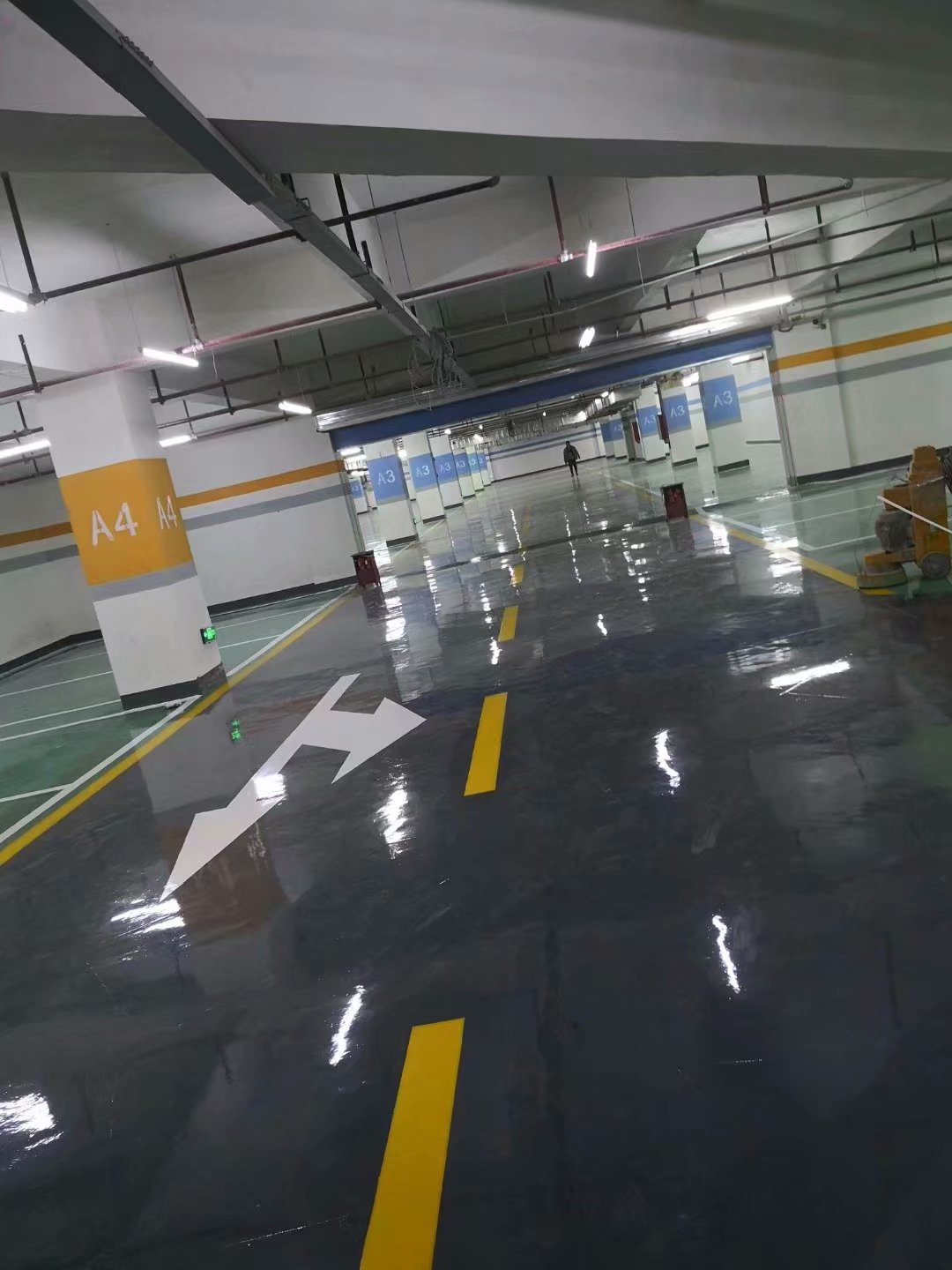 ​ 店铺以及公司适合做哪种地坪漆？