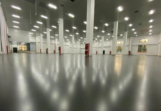 超耐磨聚氨酯自流平地坪:RAL7022 02